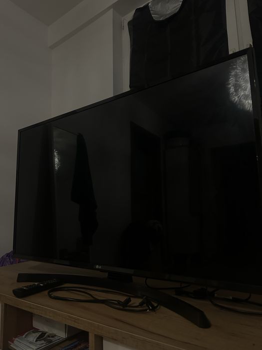 LG 43UK6400PLF 43 cali w vardzo dobrym stanie