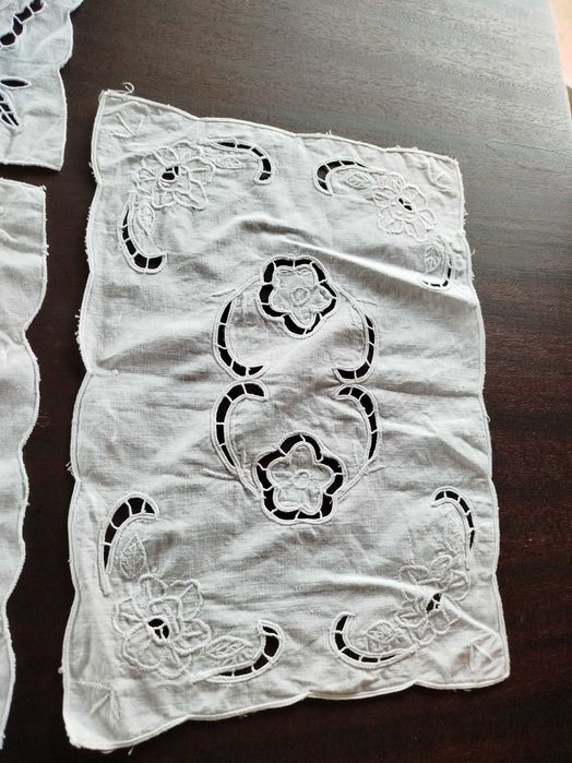 Conjunto de quarto ou sala bordado a máquina