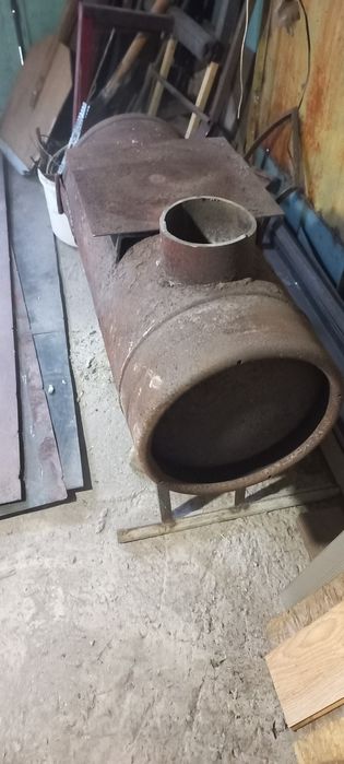 Буржуйка з газового балона