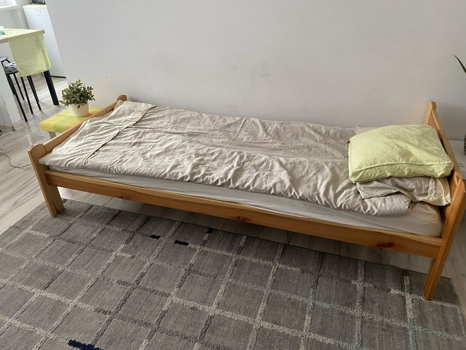 Łóżko drewniane  sosnowe  80x200