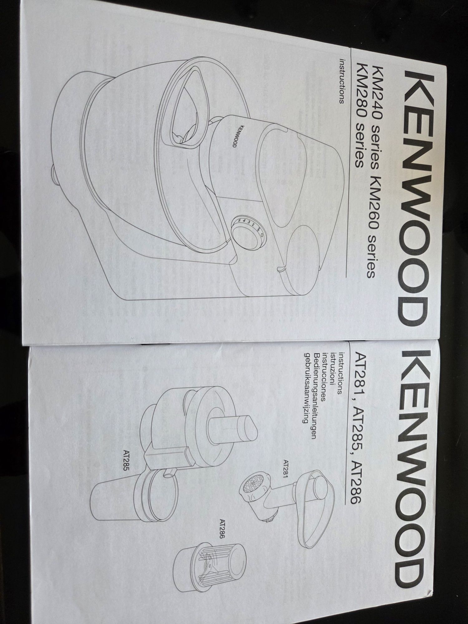 Robot planetarny Kenwood KM280