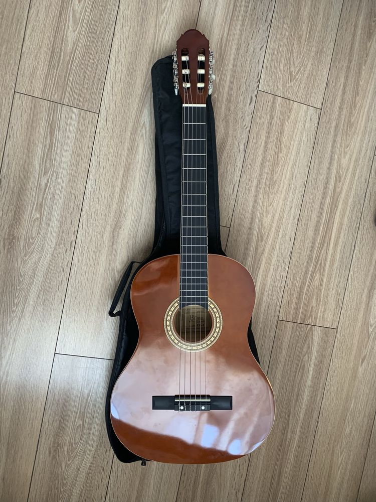 Gitara  prima
