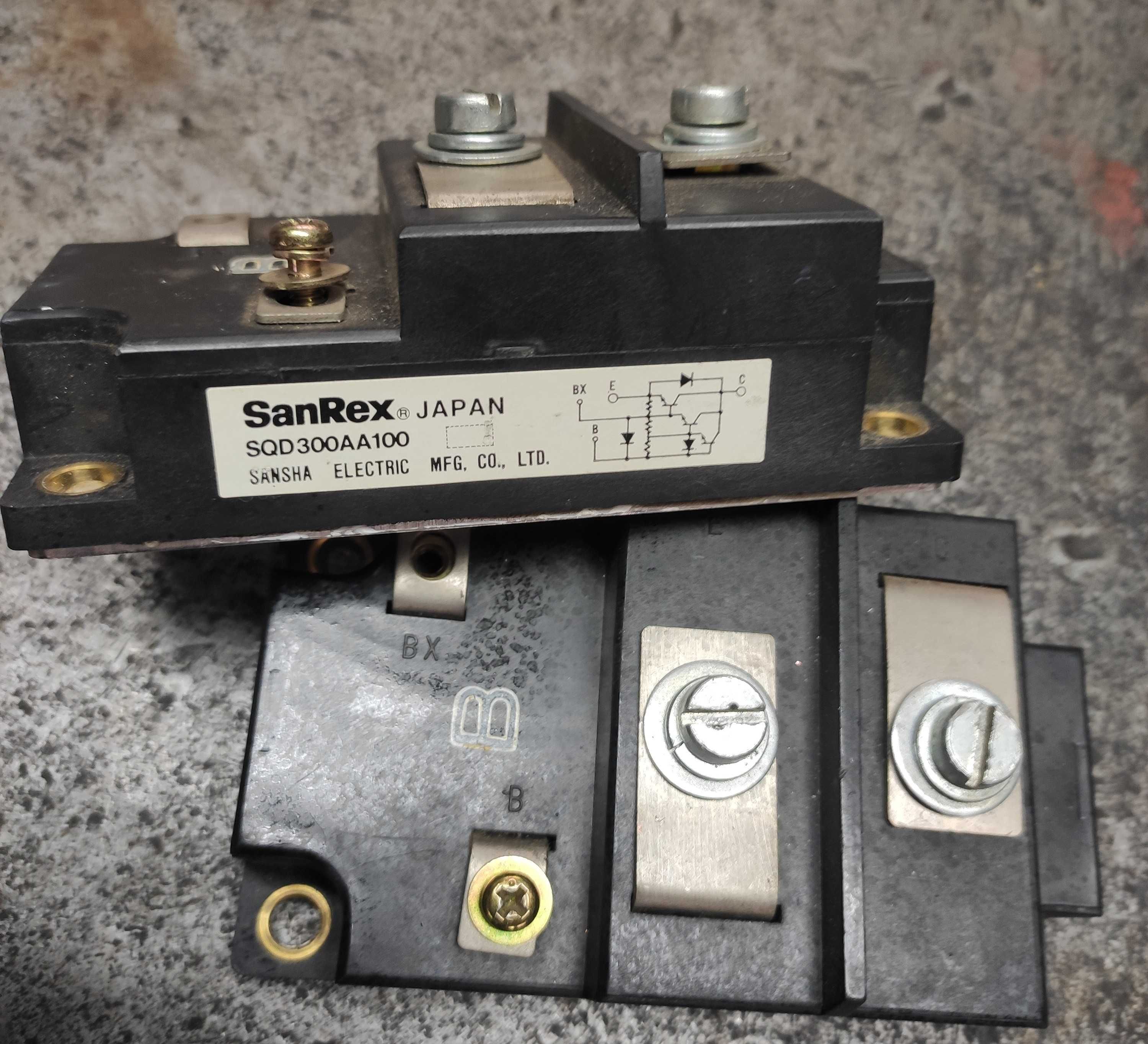 Sanrex SQD300AA100 moduł IGBT ID117417