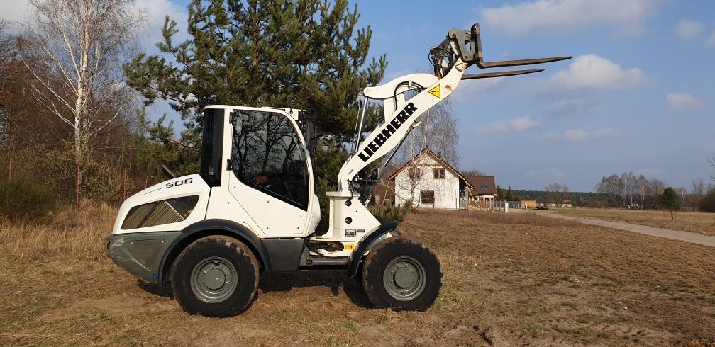 Ładowarka LIEBHERR L506C tylko 2000mth!