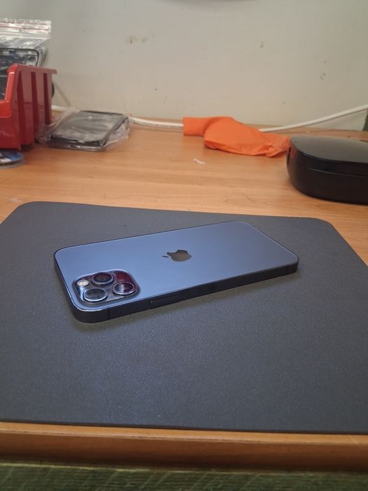 Korpus iphone 12 pro Silver