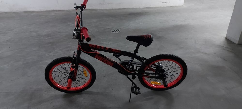 Bicicleta BMX Nova Muito bonita