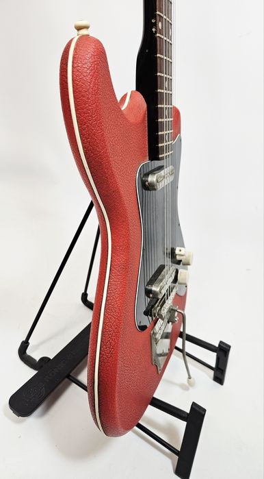 Gitara elektryczna Klira Triumphator model 300