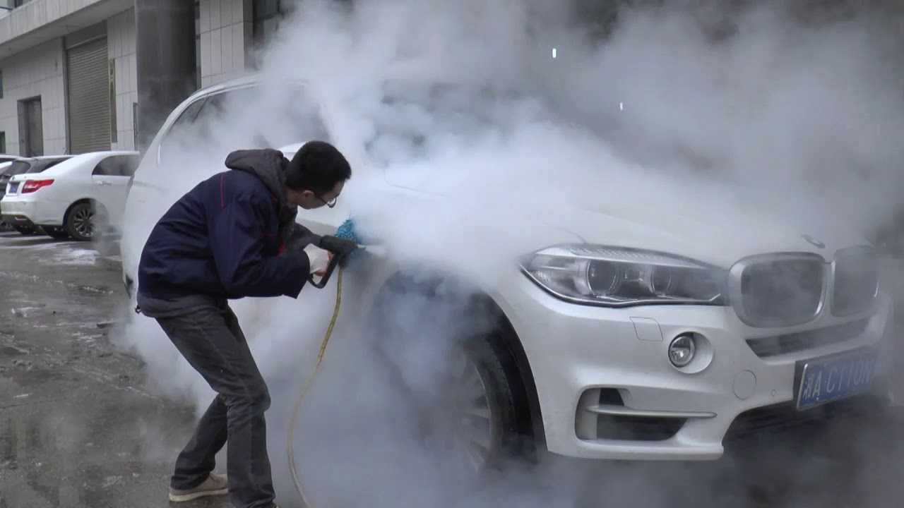 Usuwanie REKLAM naklejek folii z SAMOCHODÓW szyb BEZINWAZYJNE