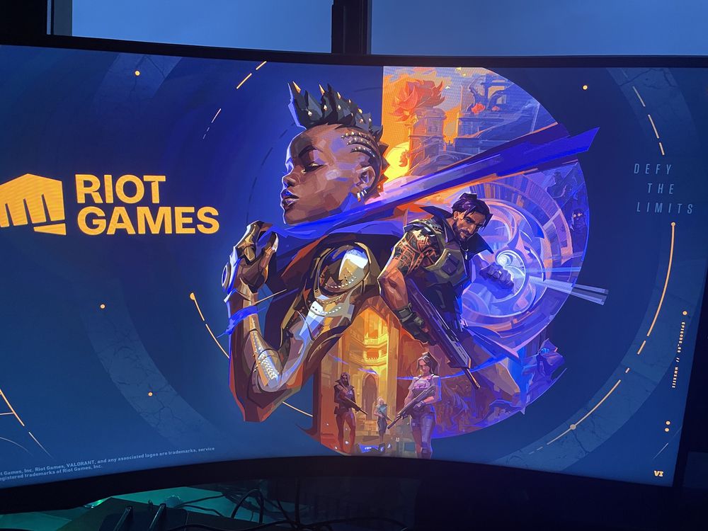Monitor Samsung Odyssey G5 32” 144Hz Curvo