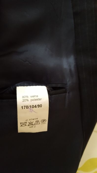 Garnitur Torpo ciemno szary.