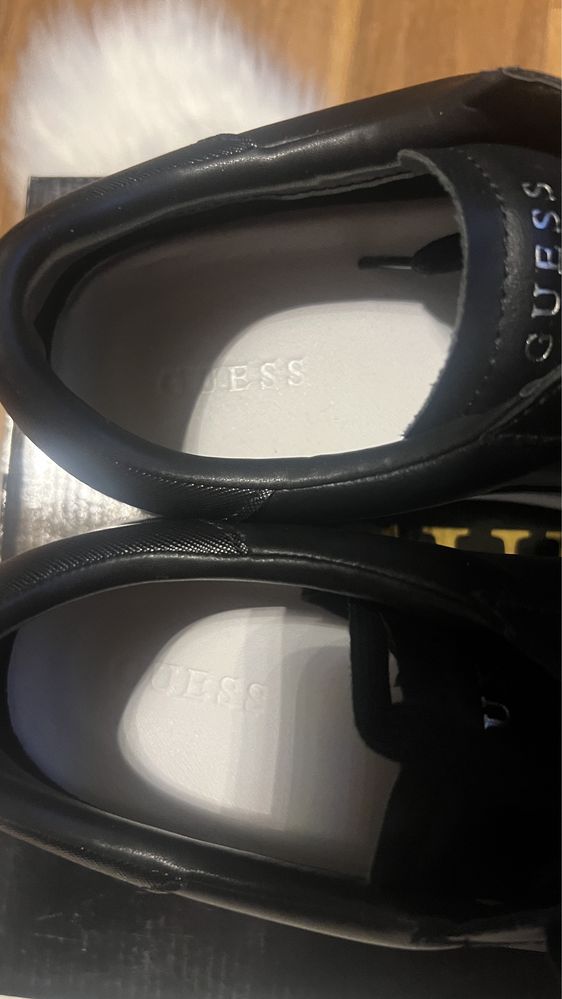 Buty męskie Guess 44