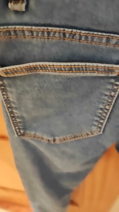 Calça de ganga menina - marca C&A - Novas