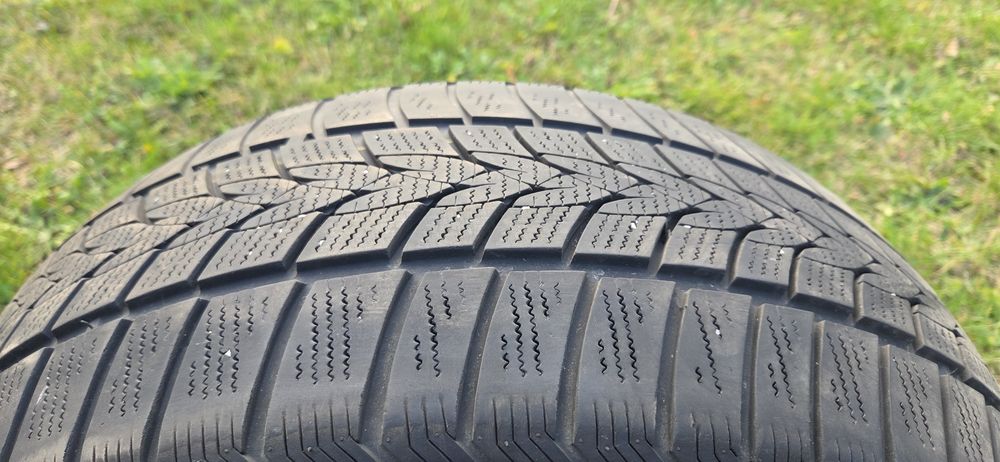 Sprzedam opony Imperial zimowe 225 /50/R 17