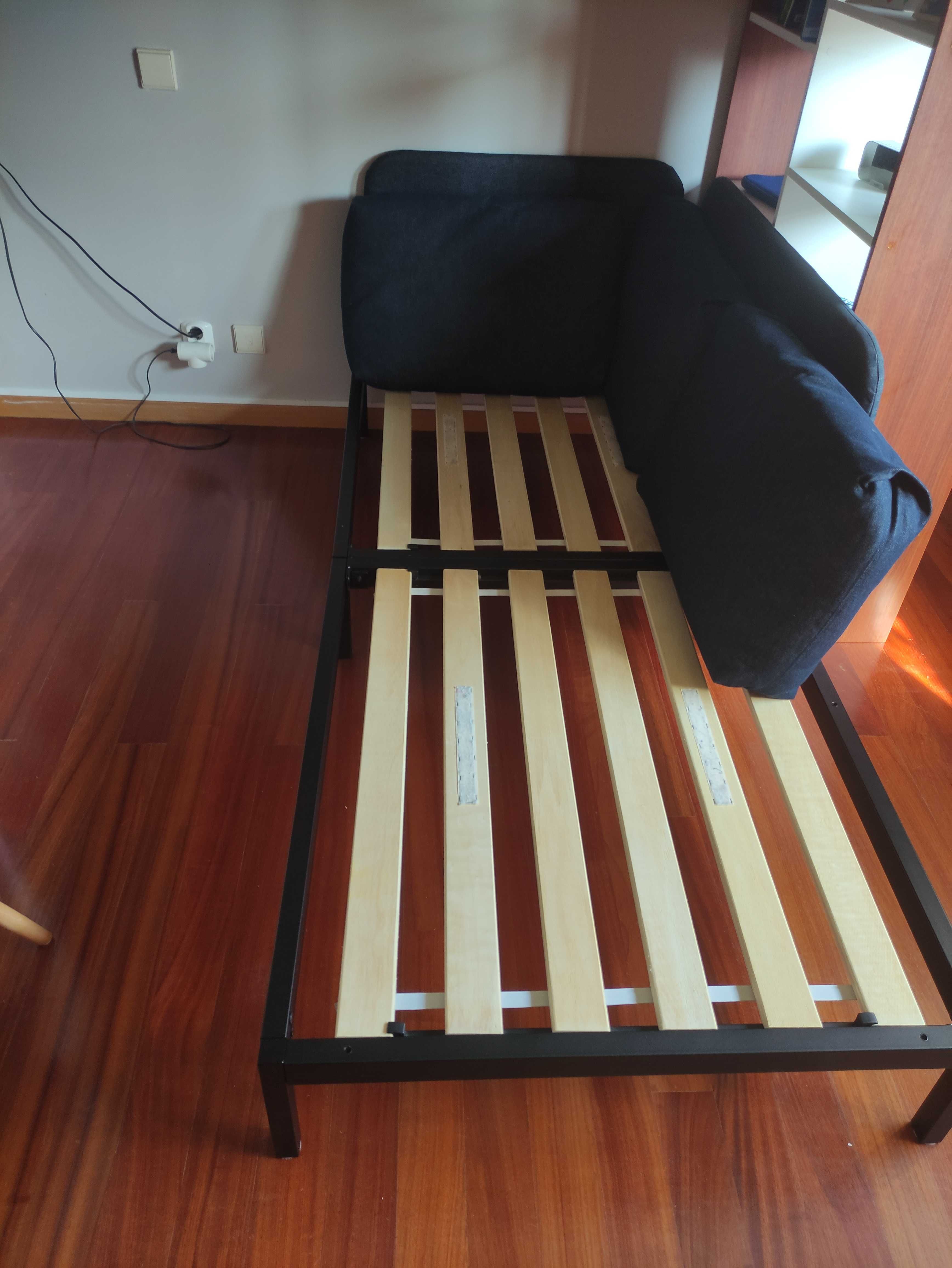 Sofá-Cama em Bom estado