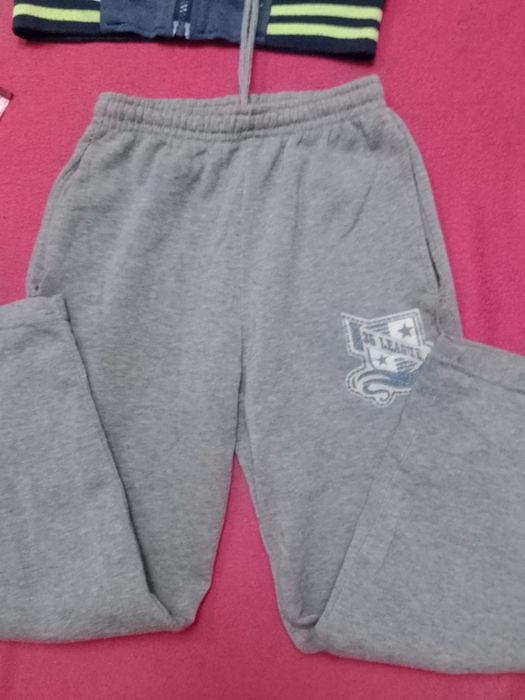 Дитячий спортивний костюм