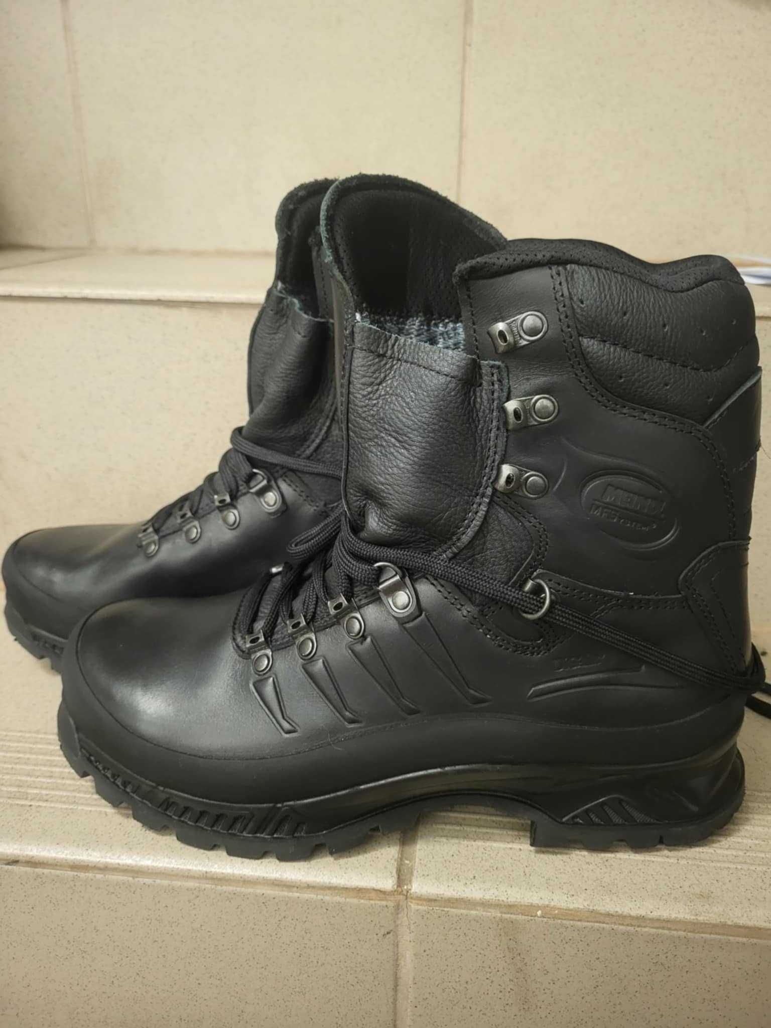 Meindl
Trekking wojskowe policyjne górskie buty