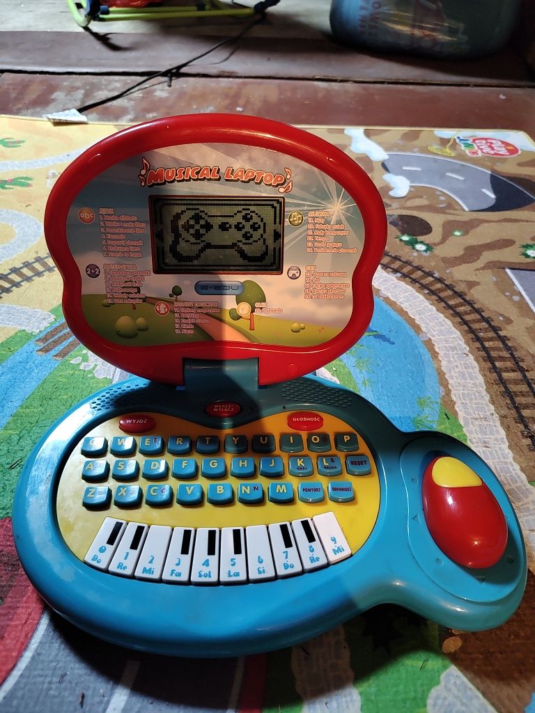 Artyk Laptop Edukacyjny E-Edu Musical Laptop