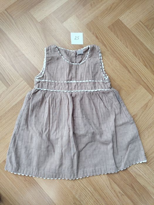 Sukienki niemowlęce