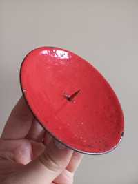 Emalia kaganek świecznik metalowy emaliowany vintage czerwony