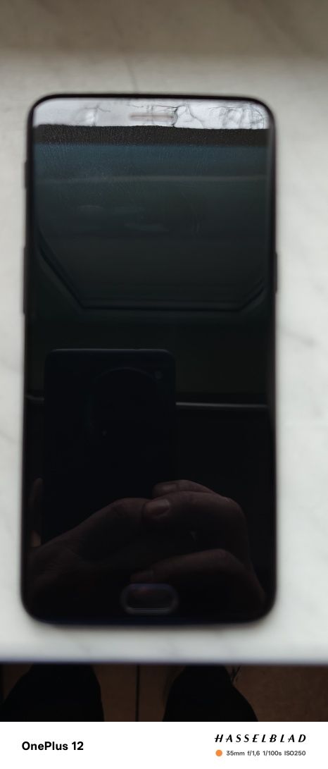 Smartfon OnePlus 5
