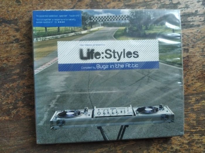 CDx2 LIFE:Styles comp. by Bugz in the Attic 2005 Hermless Recordings