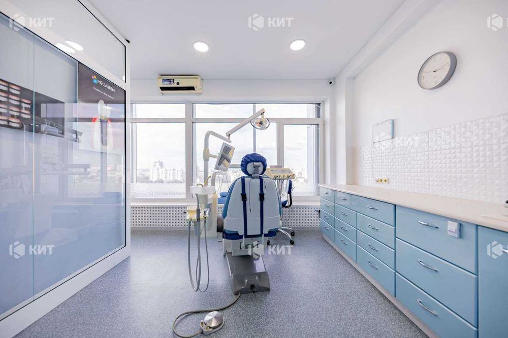 Офіс 80м2 Центр (м.Левада, ул. Гимназическая набережная 24) 130100