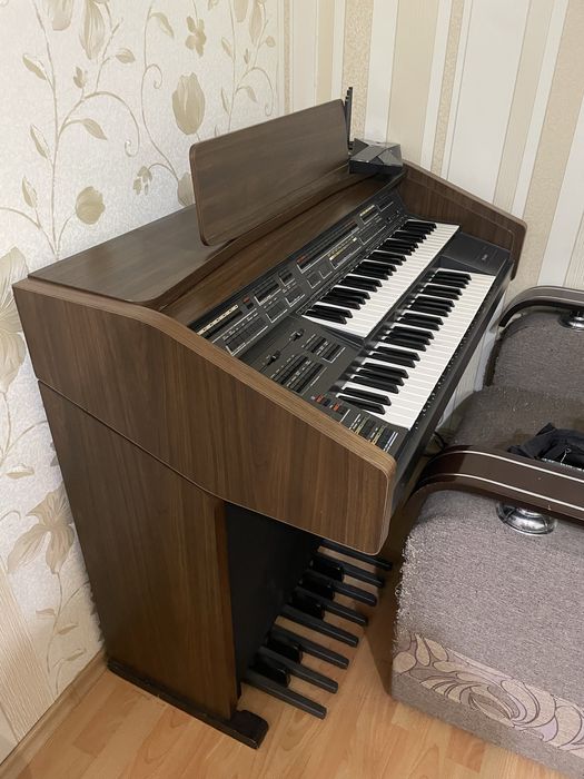 Електроорган  Farfisa ts 900, Орган, піаніно