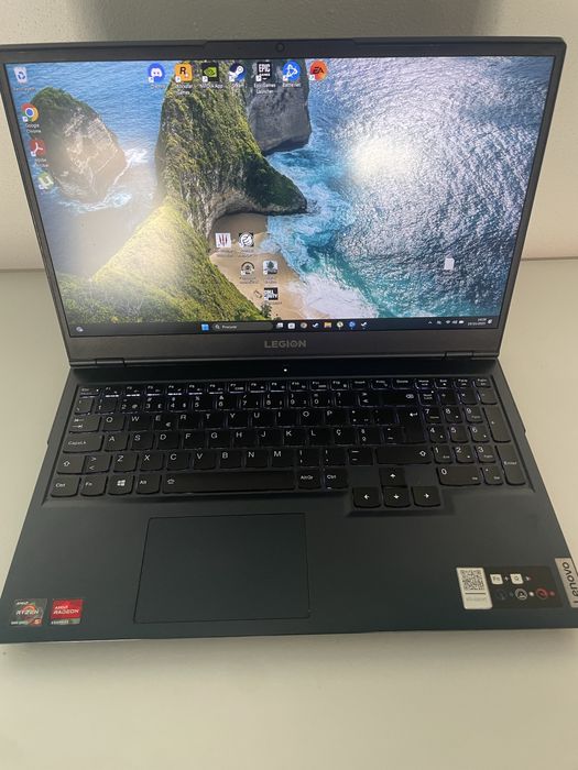 Portátil Lenovo Legion 5 15,6” 15ACH6-862 1 TB SSD 16GB RAM