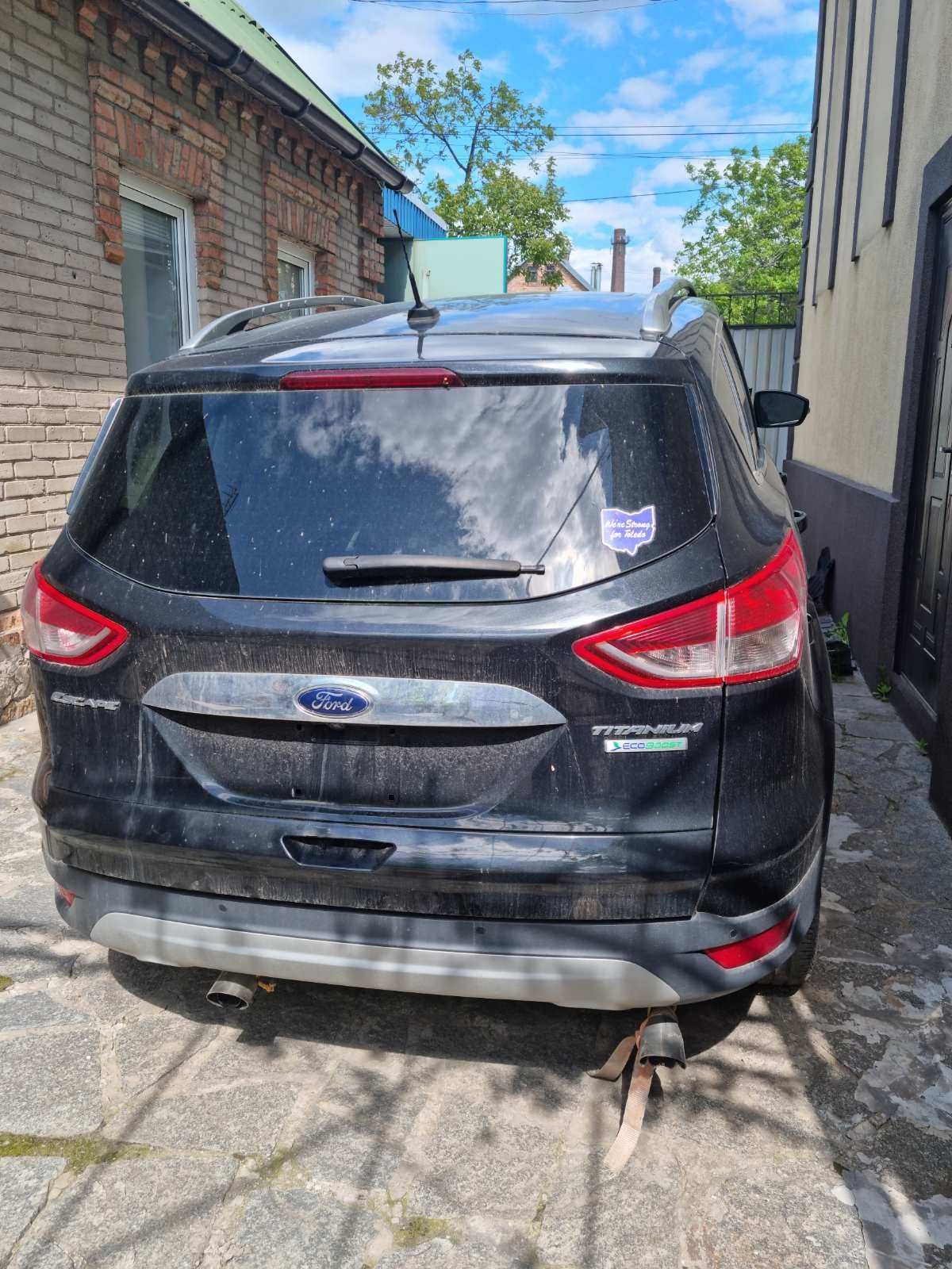 ford escape titanium 2015