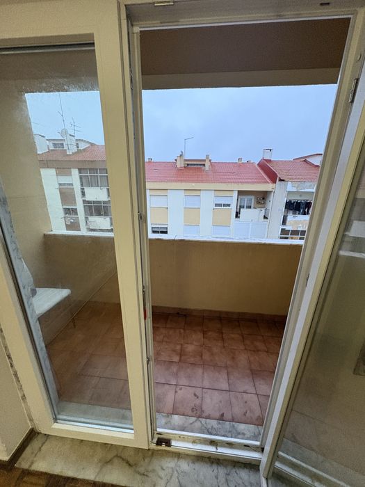 Quarto em amora casal e solteiro