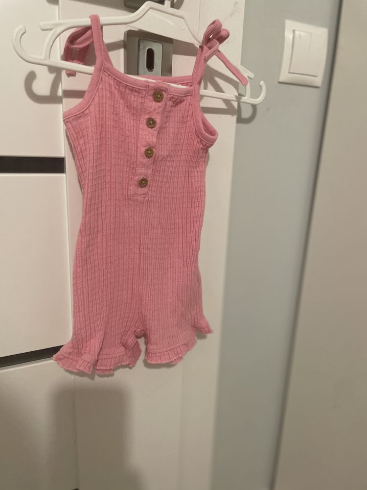 Rampers  niemowlęcy kombinezon na naramkach nowy bez metki