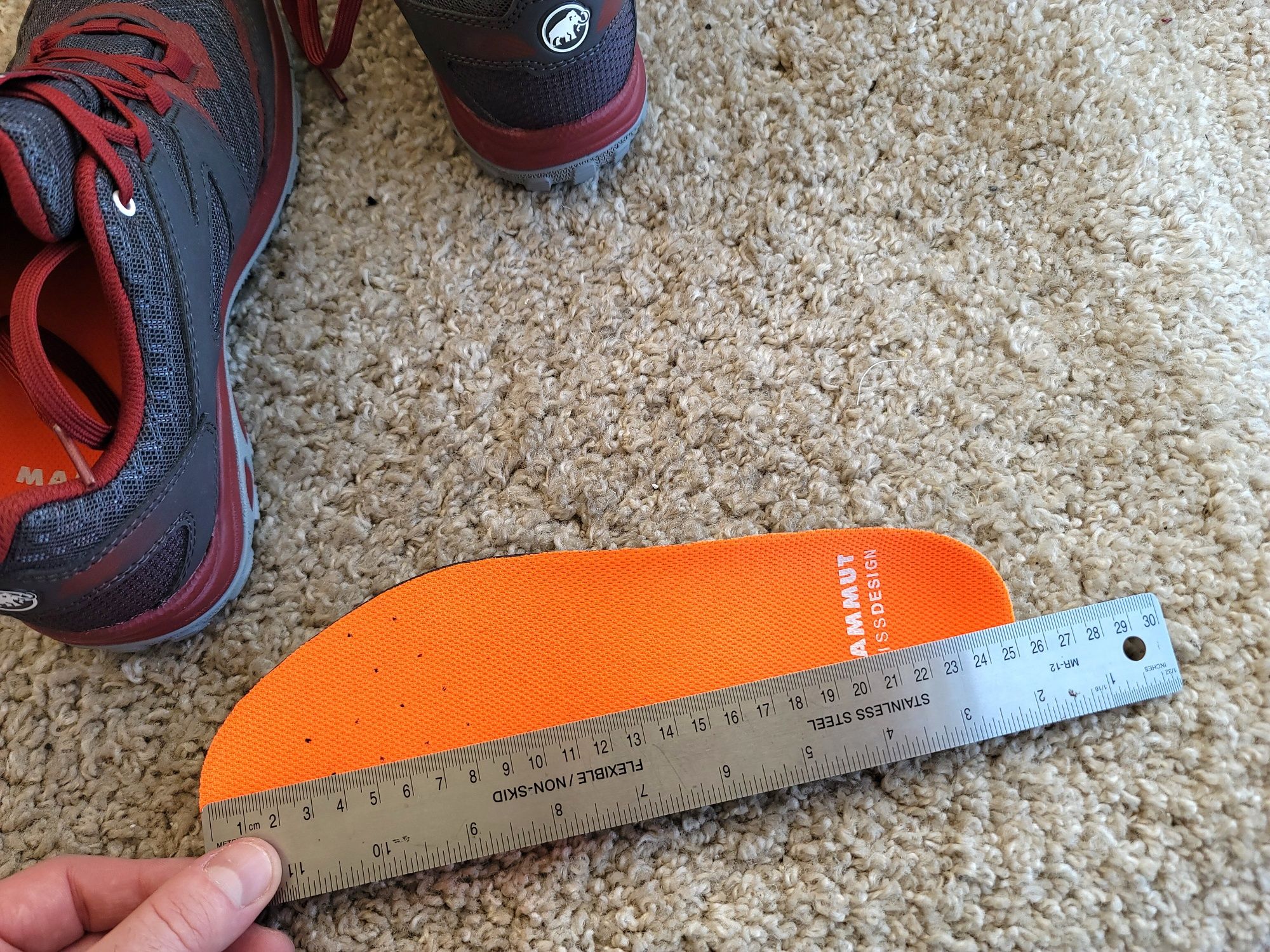 SALOMON, MAMMUT р 38 Швейцария Оригинал! Трекинговые кроссовки