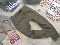 H&M - spodnie joggersy khaki pull on r 170