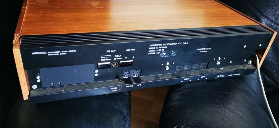 Tandberg Solvsuper 12 amplituner radio stereo