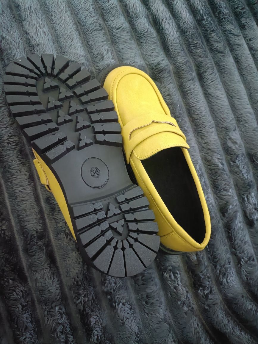 Buty mokasyny damskie