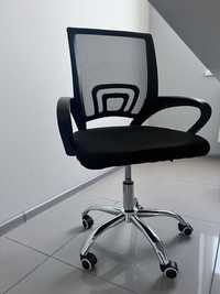 Офісні крісла