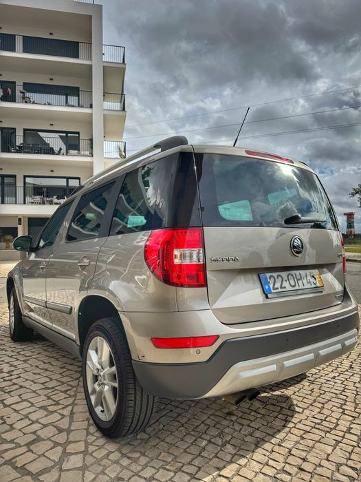 Skoda Yeti 1.6TDI Elegance Outdoor apenas 150.000km