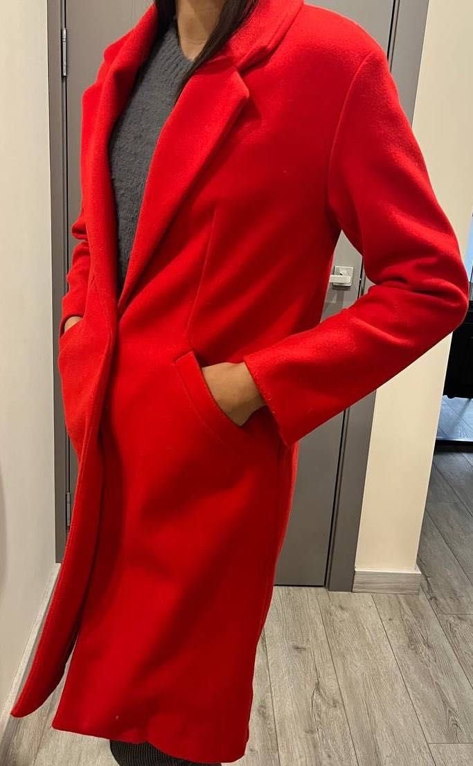 Пальто червоне coton