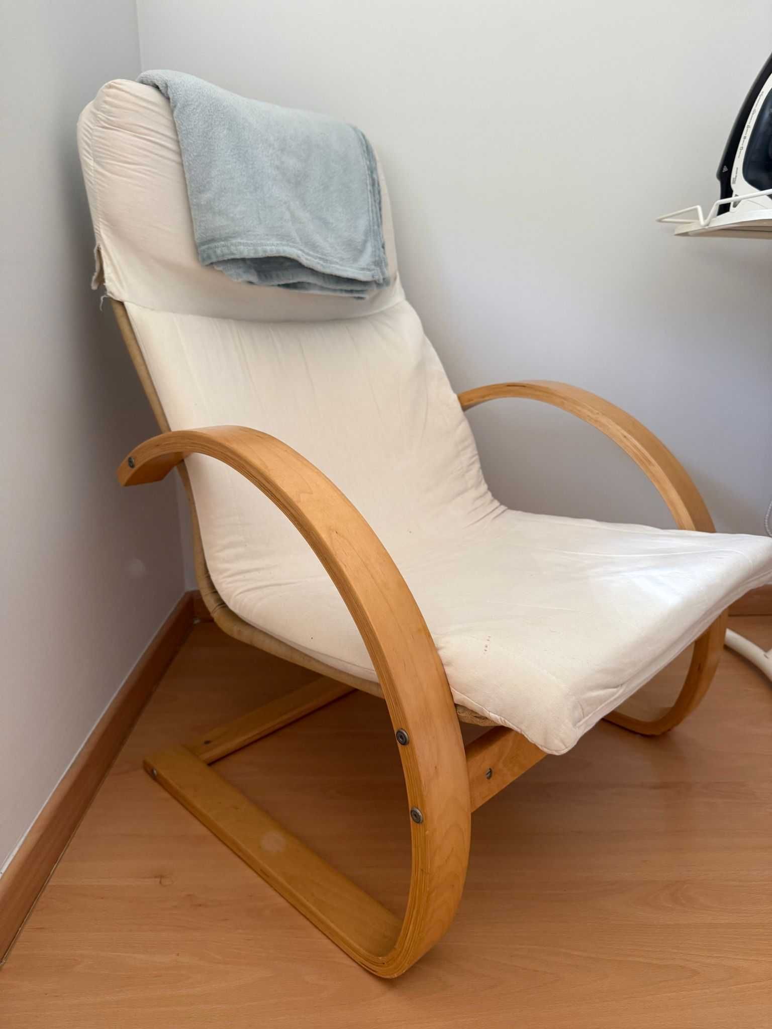 2 cadeirões IKEA