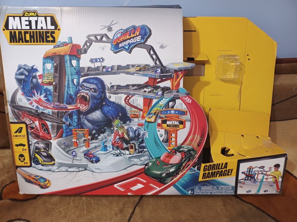 Garaż ZURU MetalMachines Zestaw Atak Goryla 6726