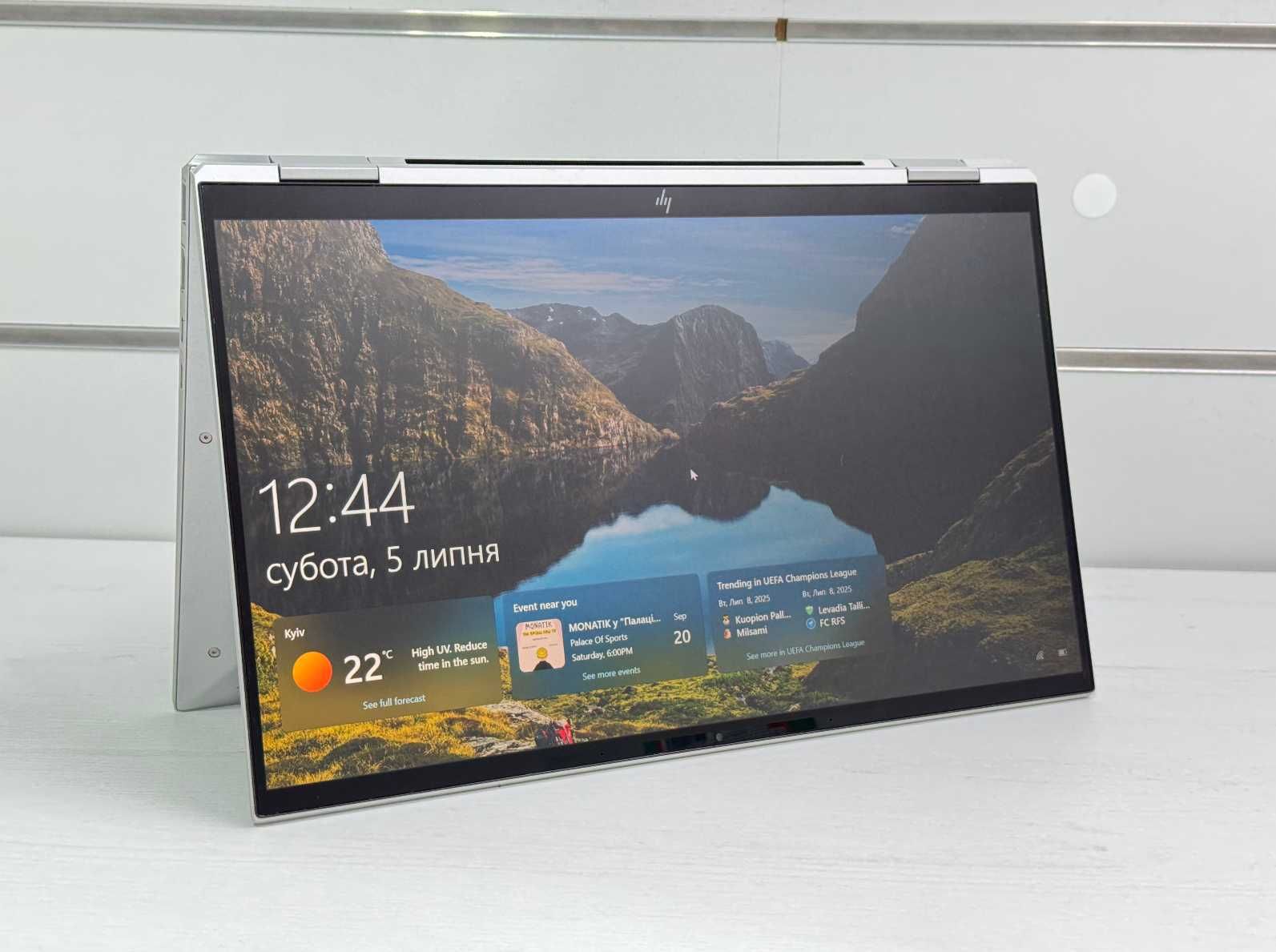 HP EB x360 1040 G8 14"/i7-1185G7/256Gb/32 RAM/FHD IPS touch 829396