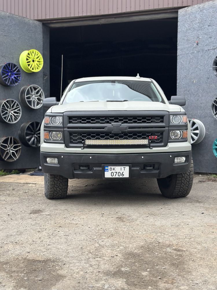 Chevrolet Silverado