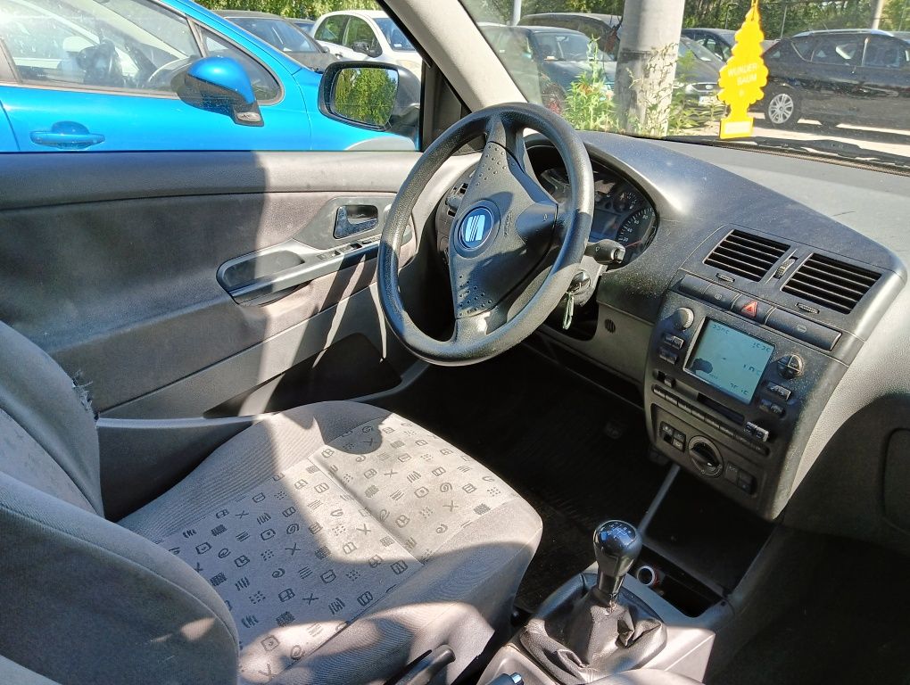 Seat Ibiza 1,4 Benz 02r bdb stan do jazdy sprawna klima