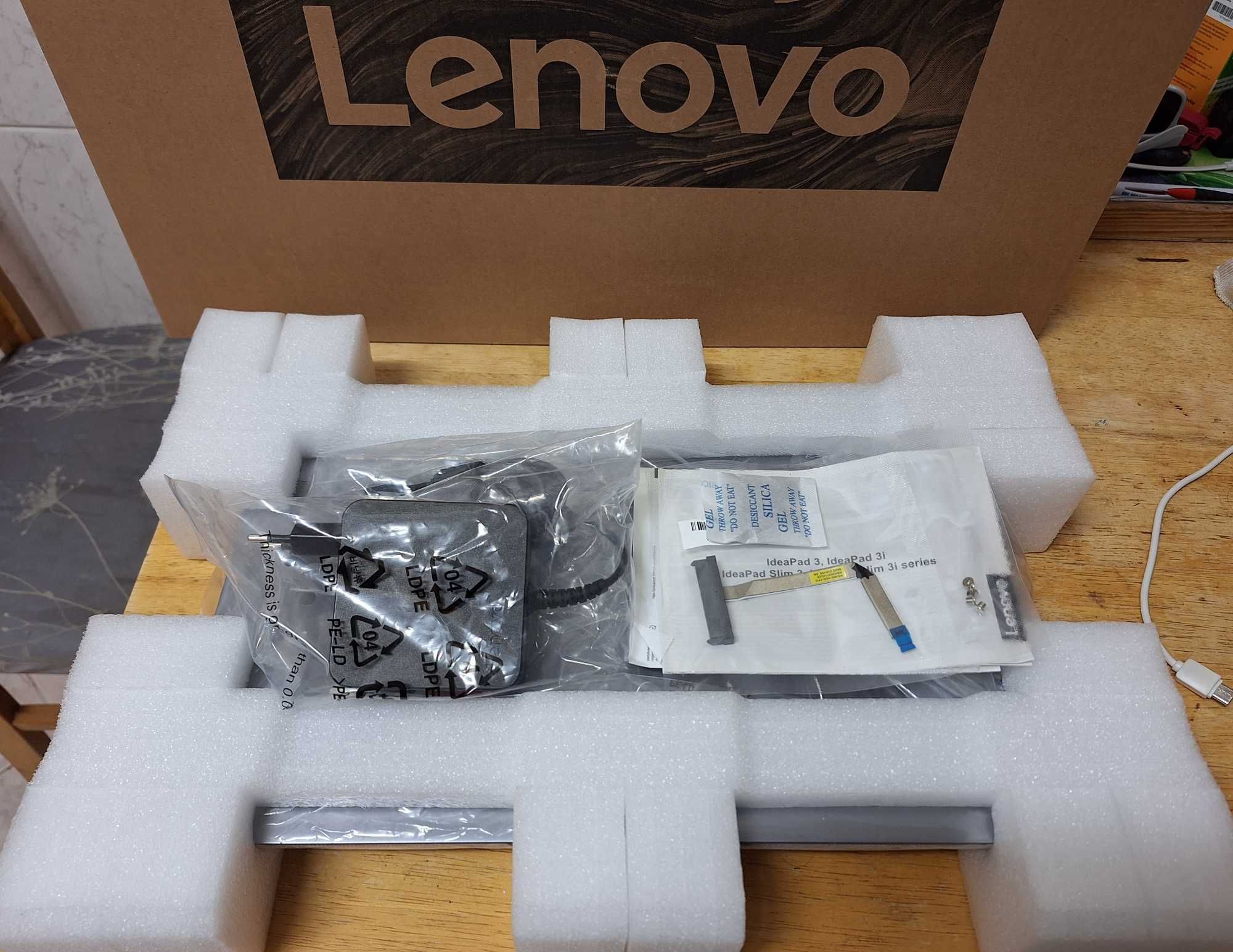 Portátil LENOVO IdeaPad 3 15ITL6  RAM: 8 GB - 512 GB SSD