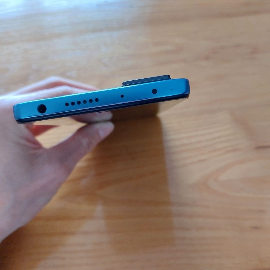 Redmi note 11pro 5 g 8/128