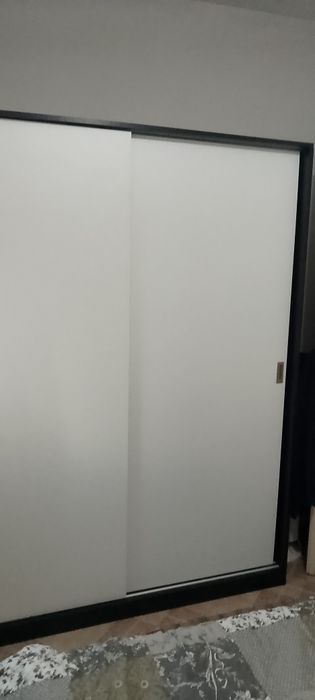 Vendo roupeiro usado em bom estado