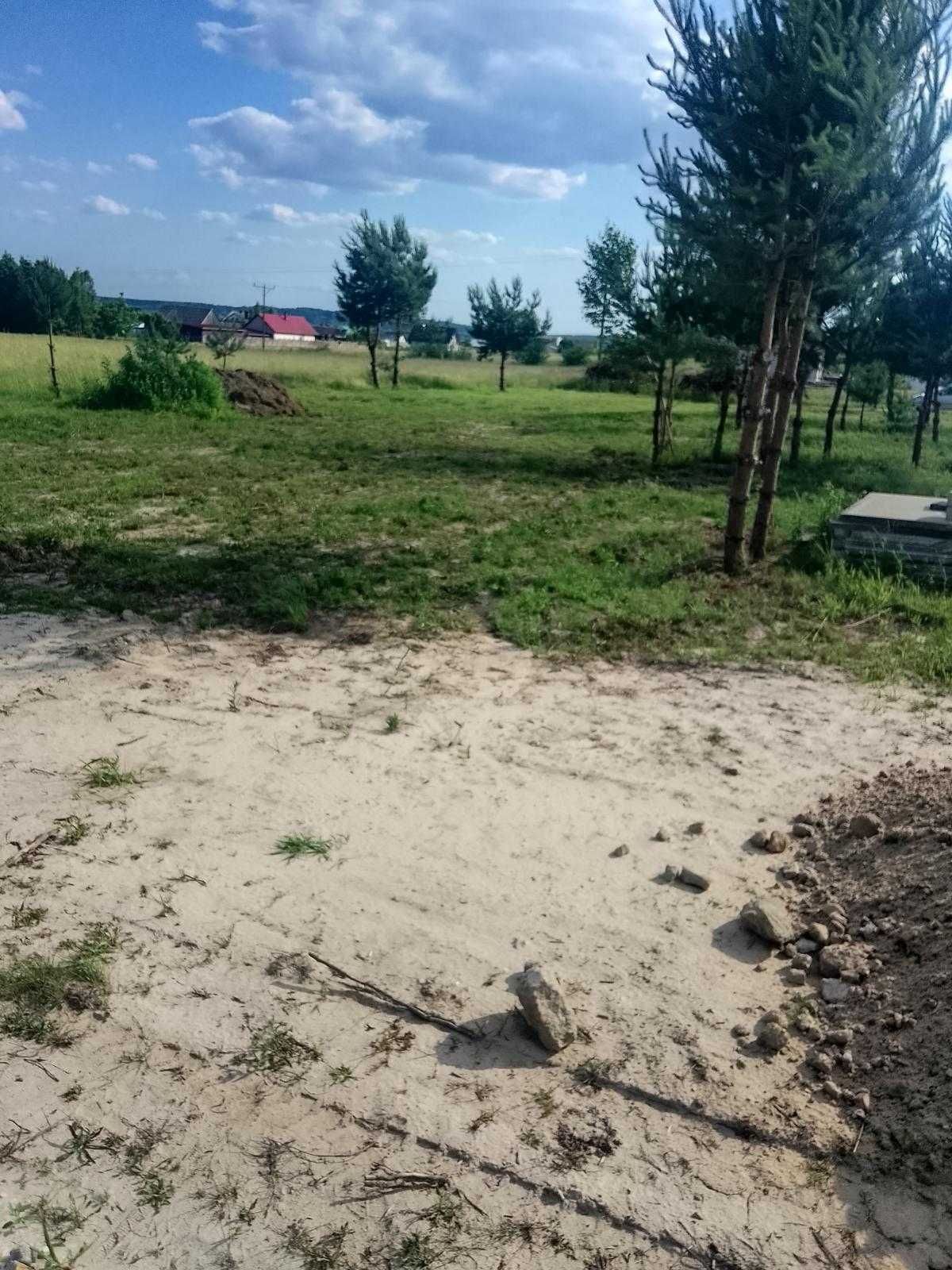 Sprzedam działkę budowlaną z projektem domu