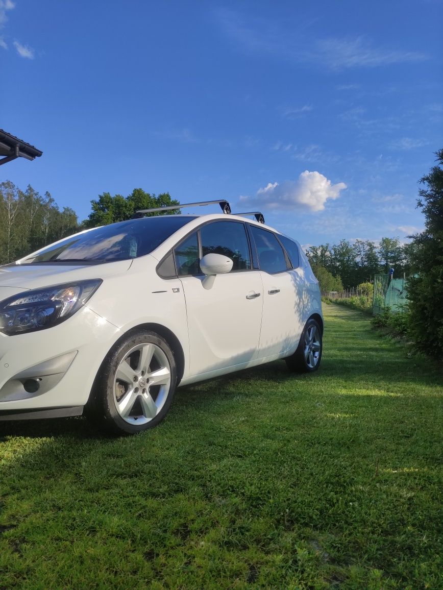 Opel Meriva B 1.4 140 km LPG Cosmo od osoby prywatnej