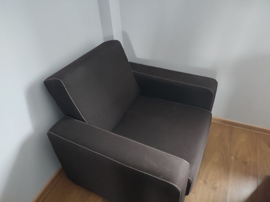 Sprzedam kanapy sofy nierozkładane   fotele