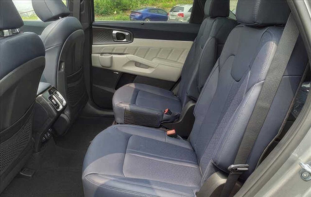 Kia Sorento Plug-In Hybrid SX Prestige      2023